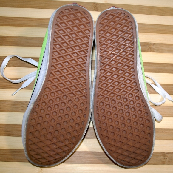 Vans Old Skool Neon Gecko Green True White Womens Casual Shoes Sneakers Size 7 - Picture 6 of 6